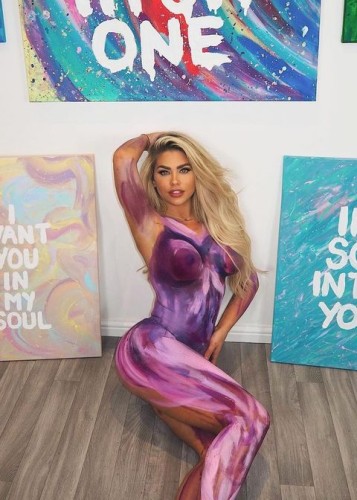 Николь, Г. Можга